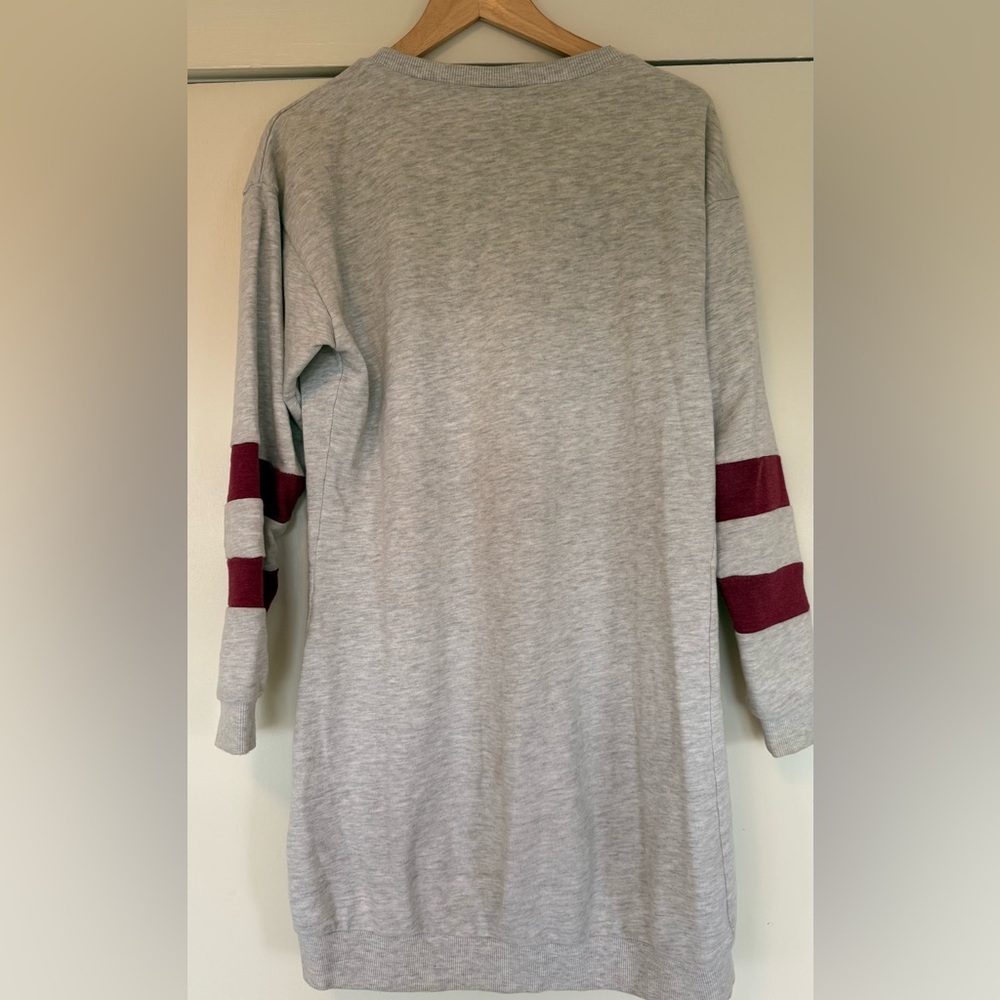 UMN (University of Minnesota) Gray Rugby Sweatshirt - Picture 2 of 6